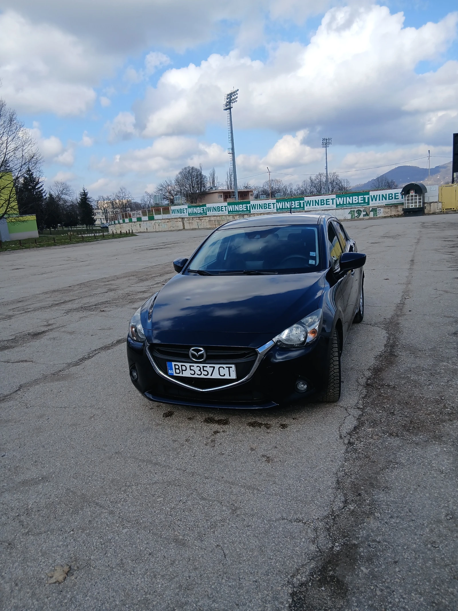 Mazda 2 SKYACTIV1.5D ;ОБСЛУЖЕНА EURO6;НОВ ВНОС , снимка 9 - Автомобили и джипове - 53154280