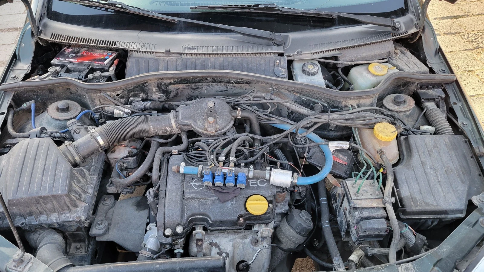 Opel Corsa 1000 кубика с газ и климатик., снимка 7 - Автомобили и джипове - 53839708