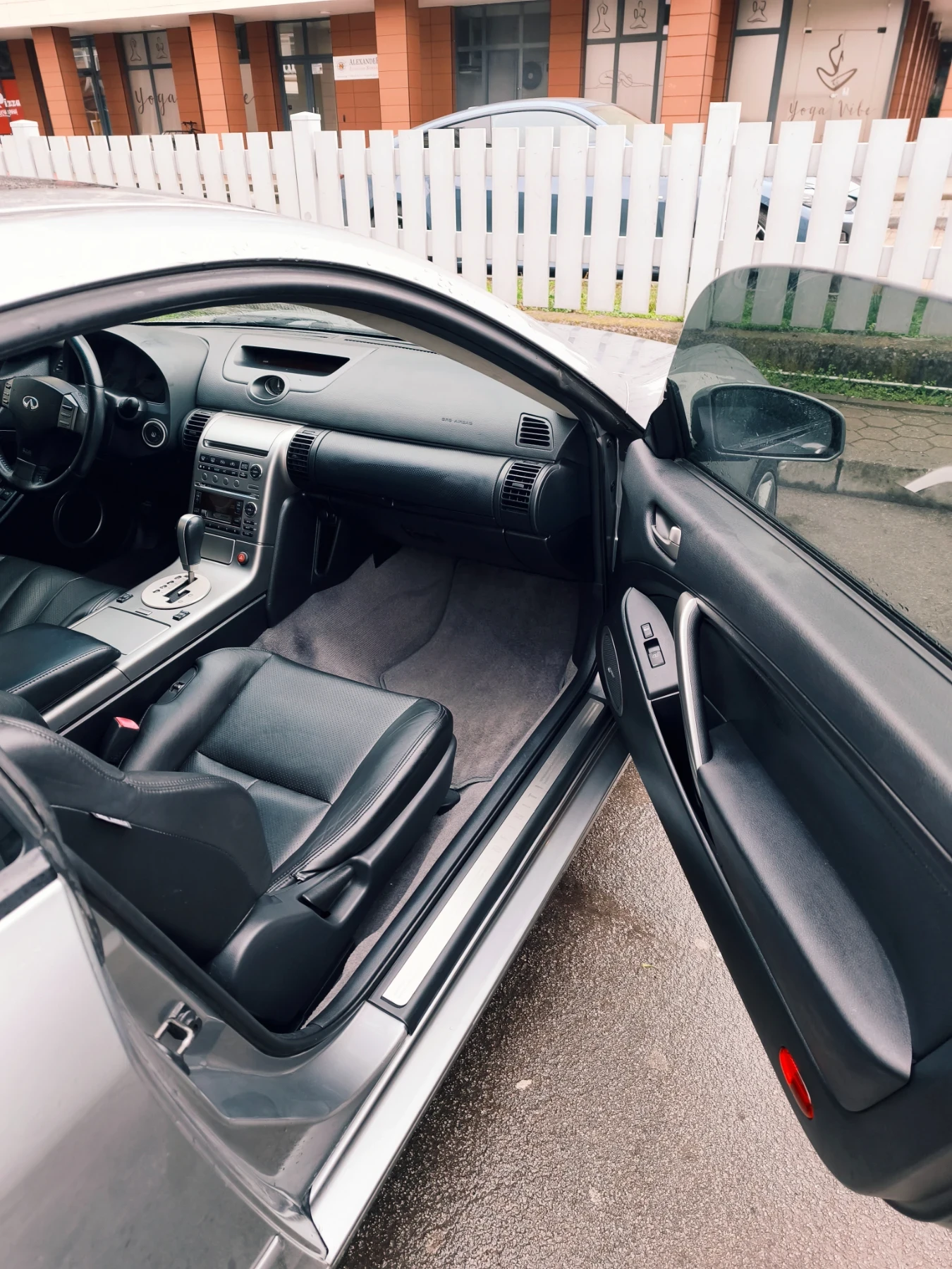 Infiniti G coupe G35 Coupe, снимка 13 - Автомобили и джипове - 54005859