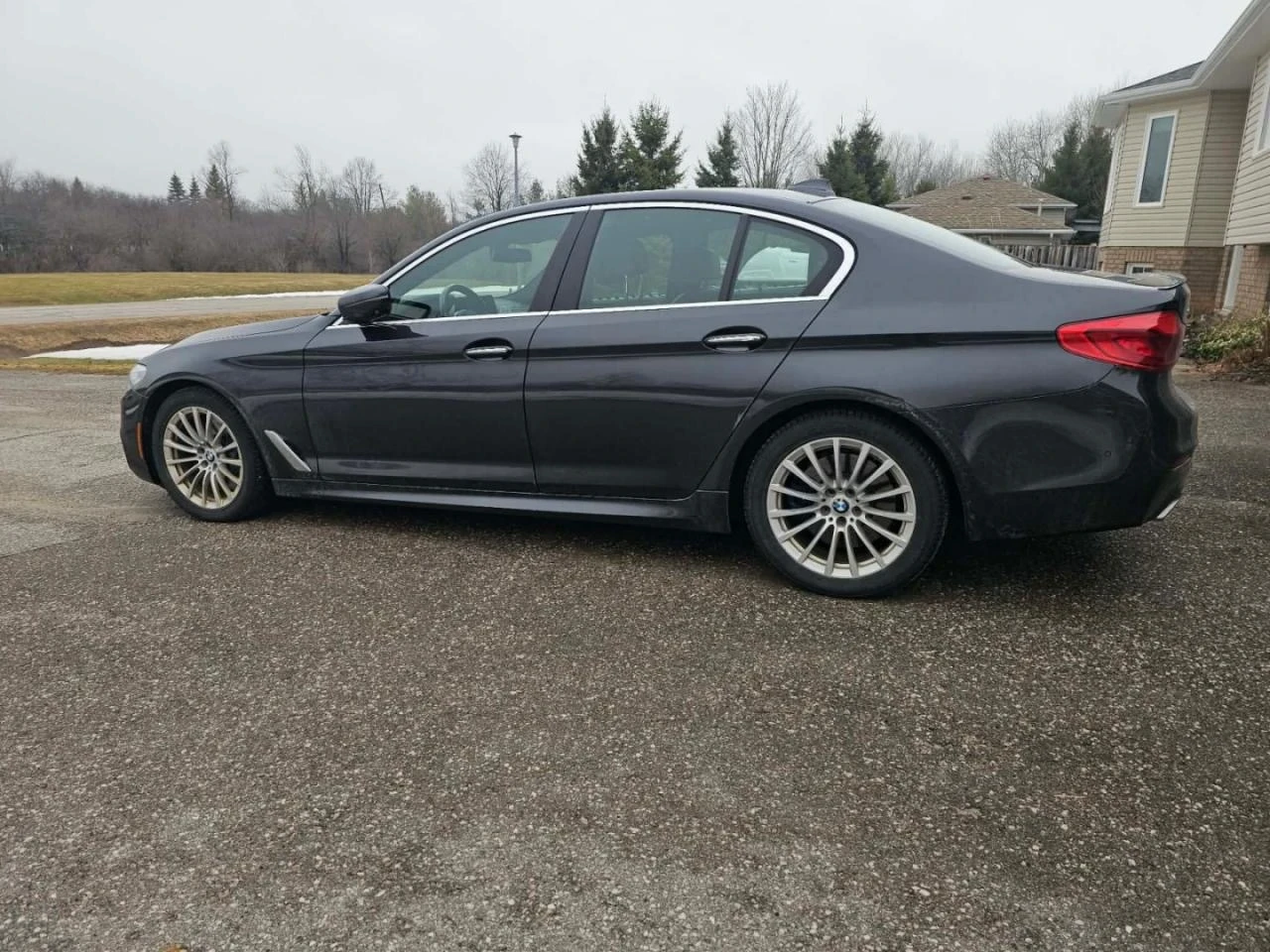 BMW 540 M-pkg* Distronic* 360View* Harmon/Kardon* �����* � | Mobile.bg � ����������� 4