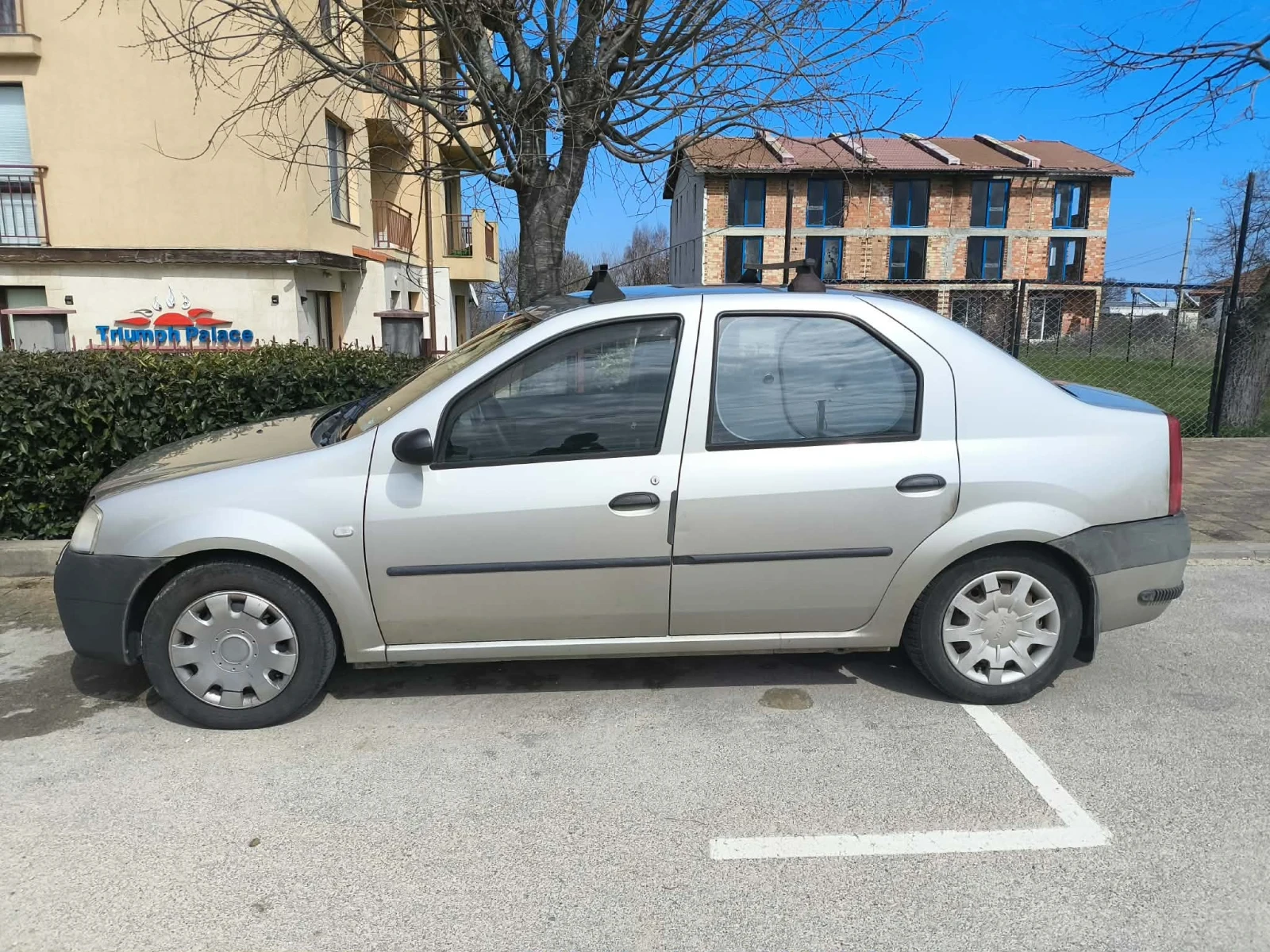 Dacia Logan LS, снимка 2 - Автомобили и джипове - 54173806