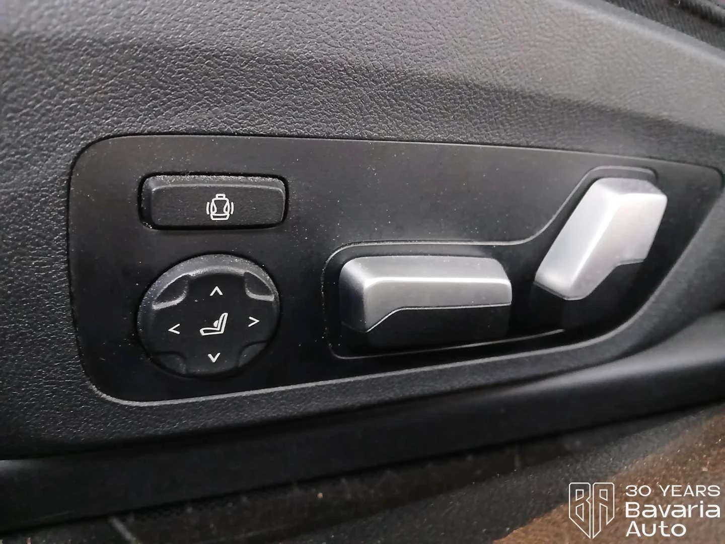 BMW M4 Competition xDrive Coupe Sportautomatic, снимка 14 - Автомобили и джипове - 54706100
