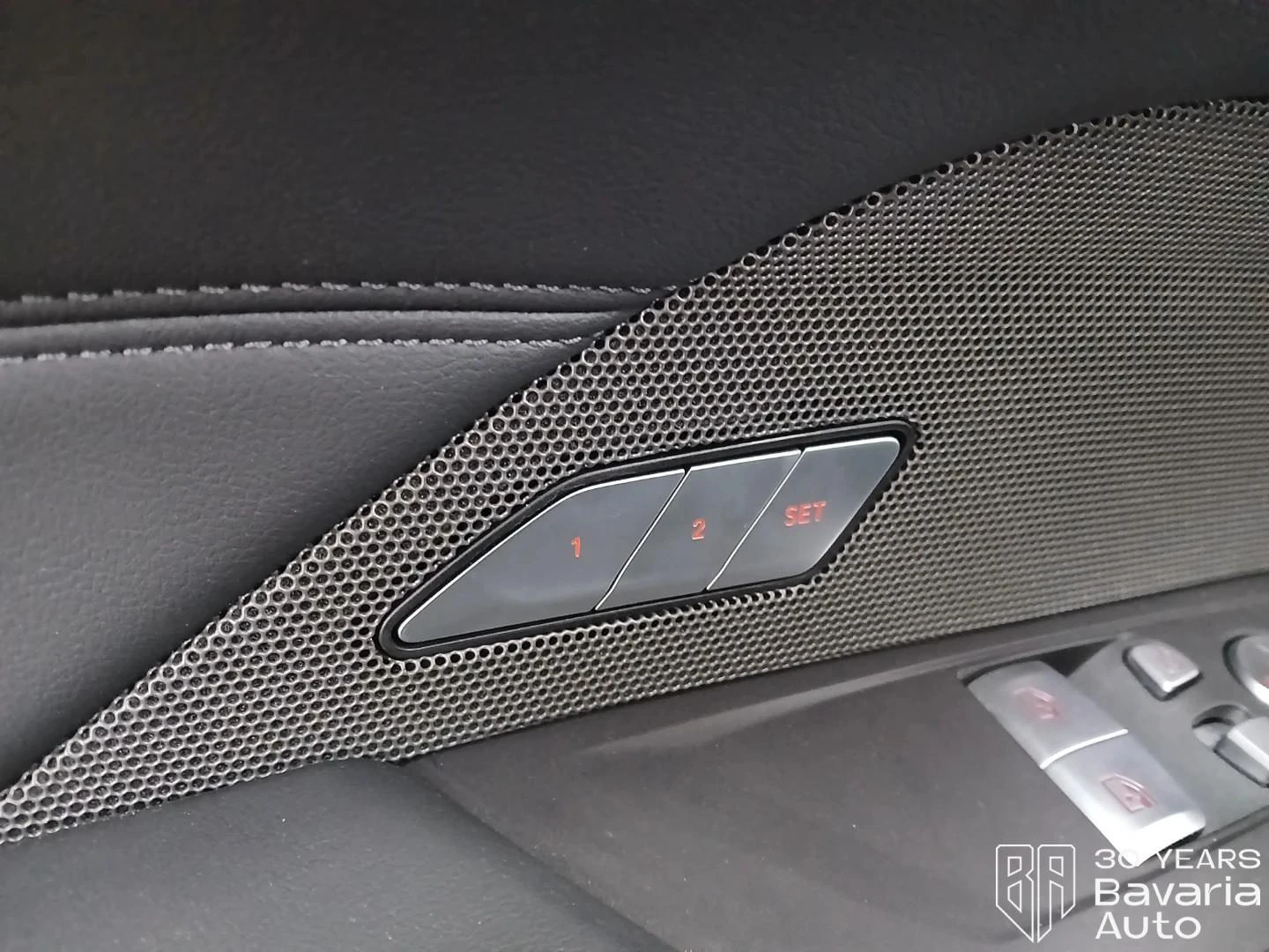 BMW M4 Competition xDrive Coupe Sportautomatic, снимка 13 - Автомобили и джипове - 54706100