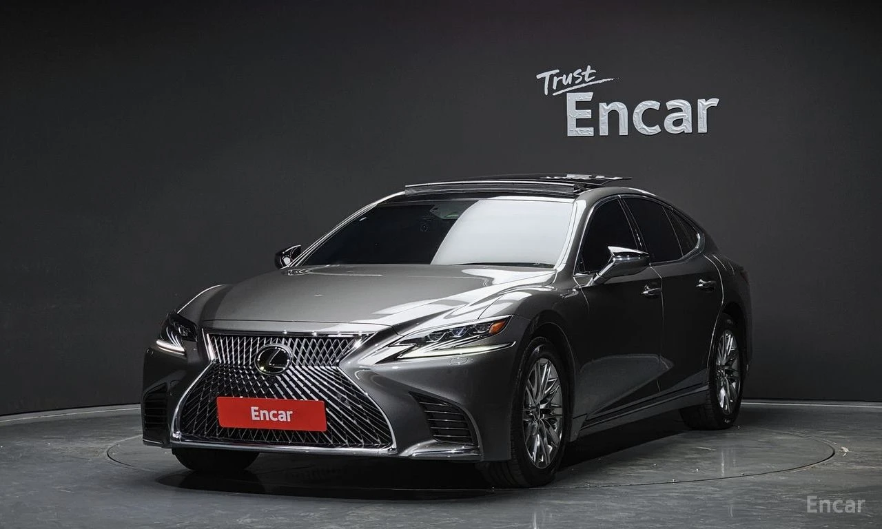 Lexus LS 500 5th GEN* 3.5* LUXURARY* AWD* ПОДГРЕВ* ОБДУХВАНЕ* 