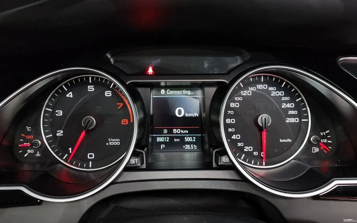 Audi A5 40 TFSI | RED | Cabriolet | ���������| Bang&O|  | Mobile.bg � ����������� 8