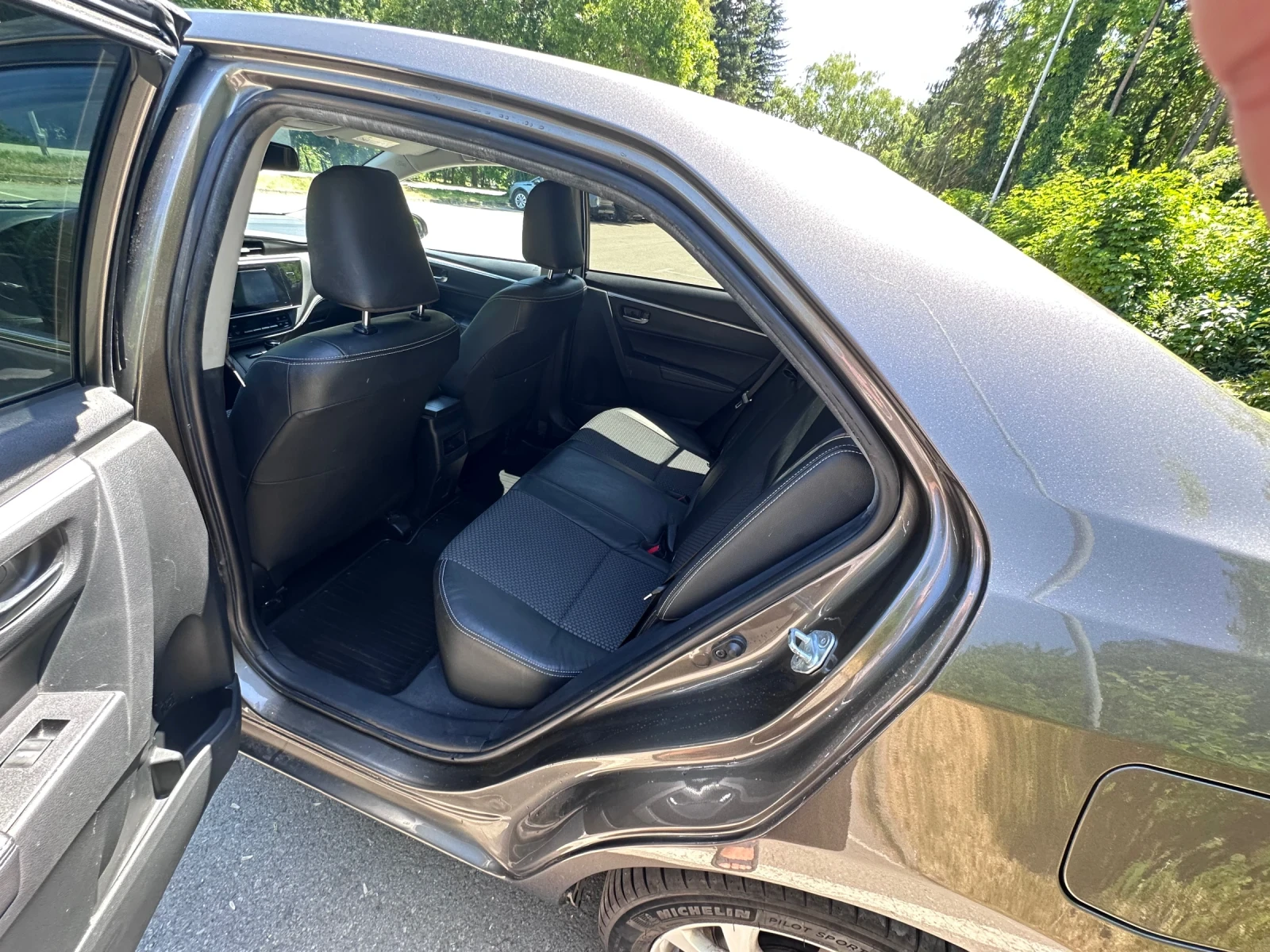 Toyota Corolla Sol, снимка 8 - Автомобили и джипове - 54957493