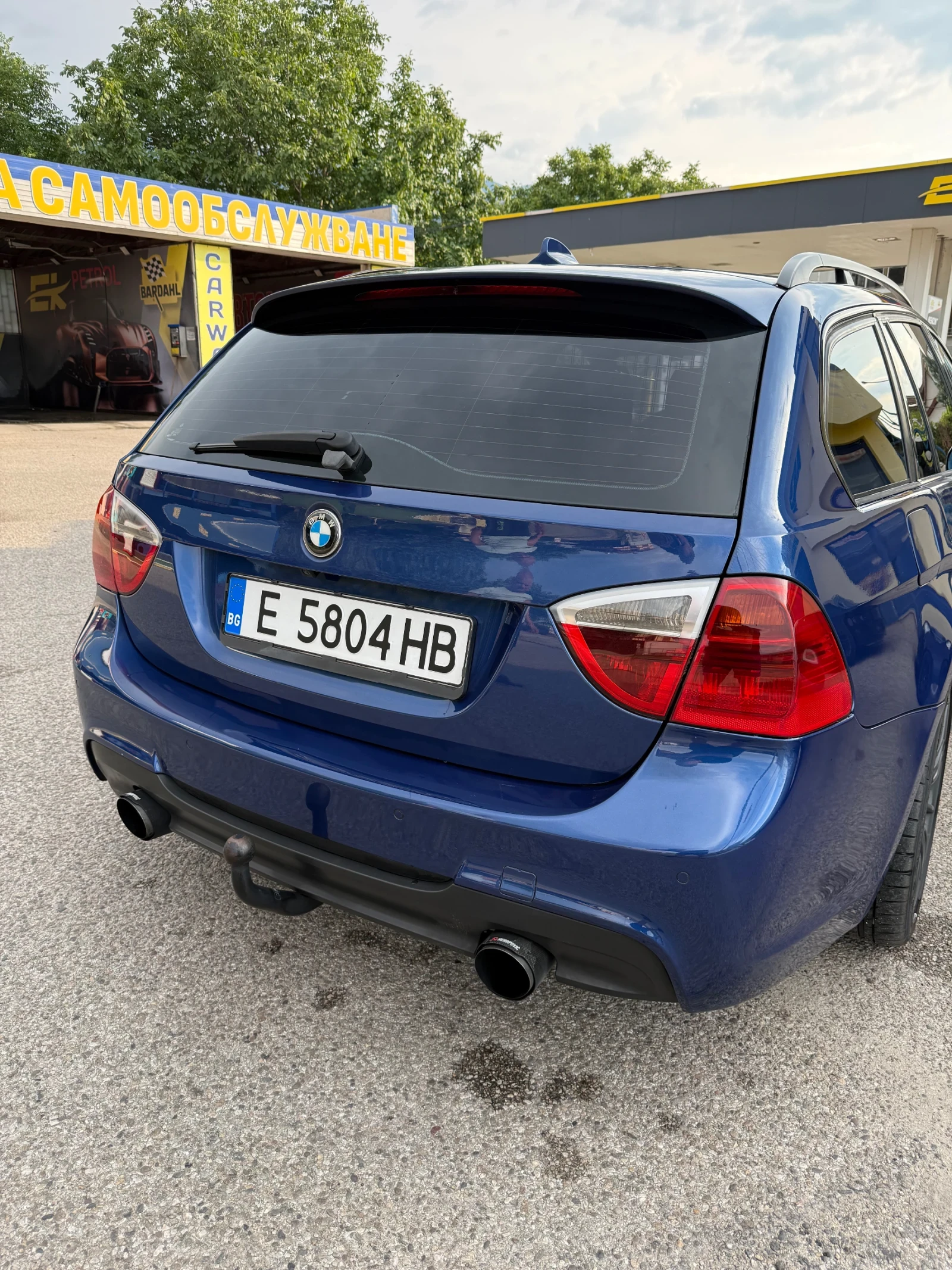 BMW 330, снимка 2 - Автомобили и джипове - 55063549