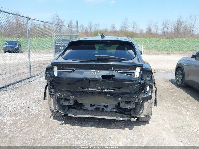 Ford Mustang Mach-E SELECT* ALL* WHEEL* DRIVE* КОЖА* ПОДГРЕВ* KEYLESS*, снимка 6 - Автомобили и джипове - 55088913
