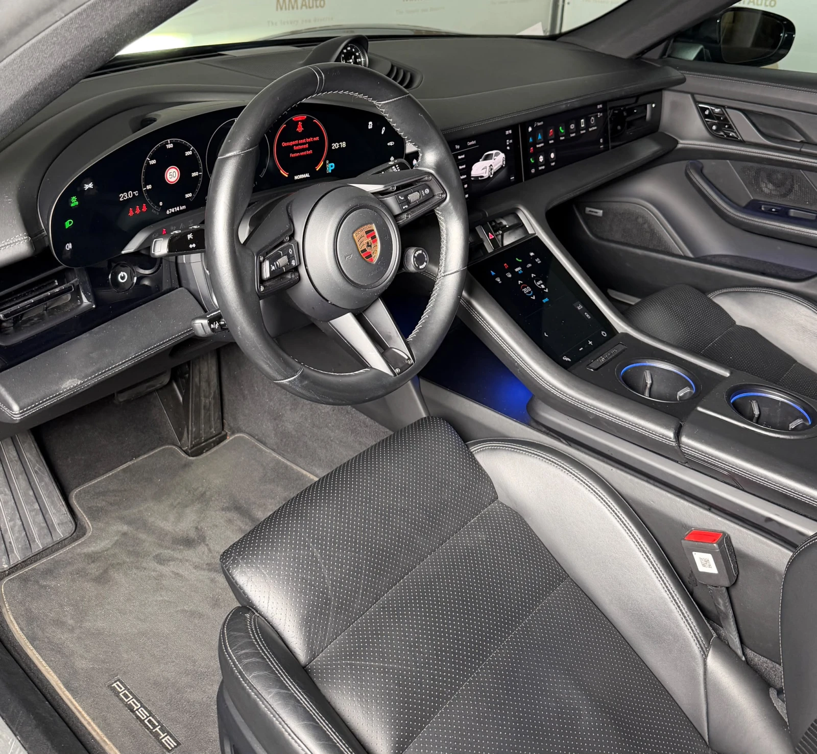 Porsche Taycan 4S PerformancePlus* 360* Pano* Lift* BOSE* Chrono, снимка 7 - Автомобили и джипове - 55360733