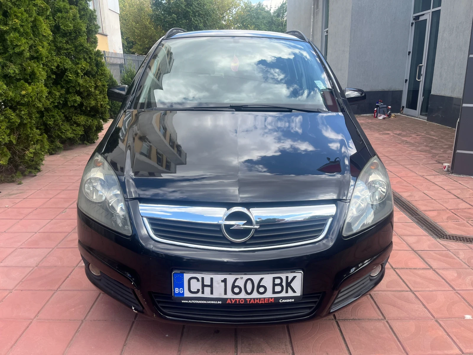 Opel Zafira 1.9 CDTI-100k.c-6 ck/7 бр Места-Вс Платено, снимка 2 - Автомобили и джипове - 55846531