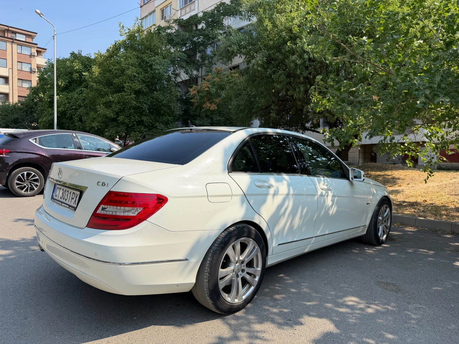 Mercedes-Benz C 250 Facelift, снимка 5 - Автомобили и джипове - 56012340