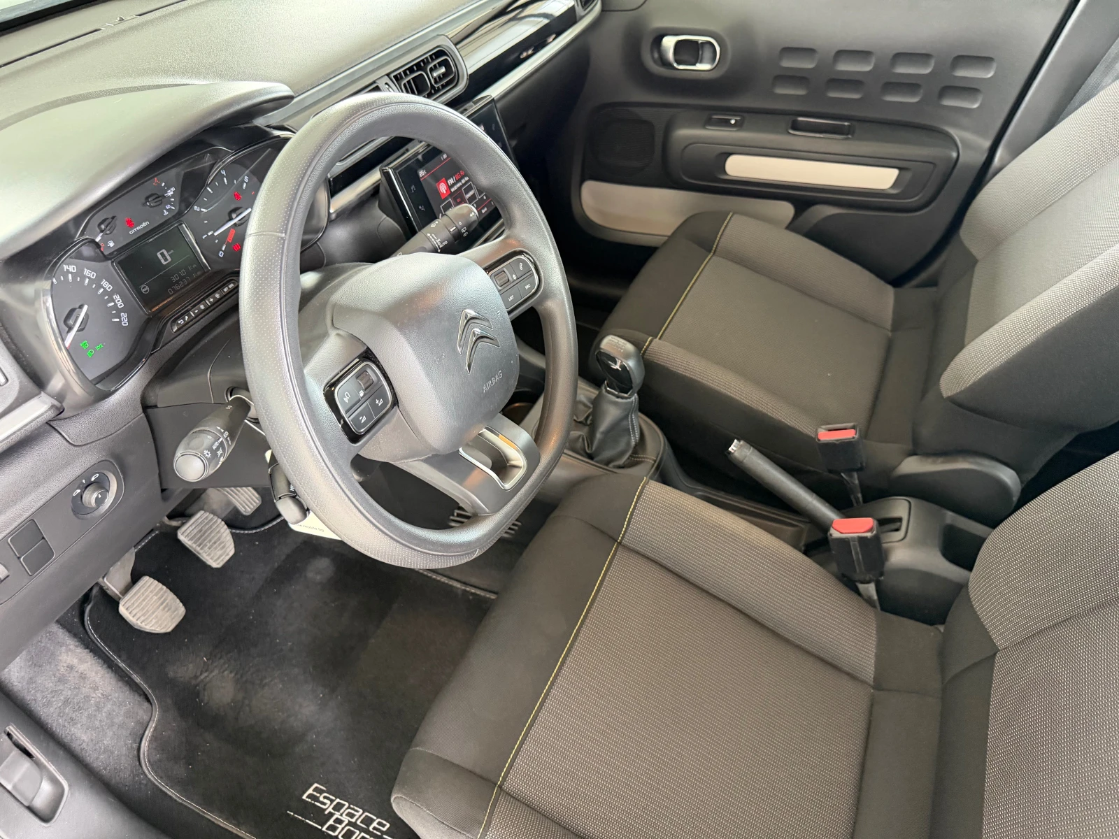 Citroen C3 1.5HDI FACELIFT, снимка 8 - Автомобили и джипове - 56381928