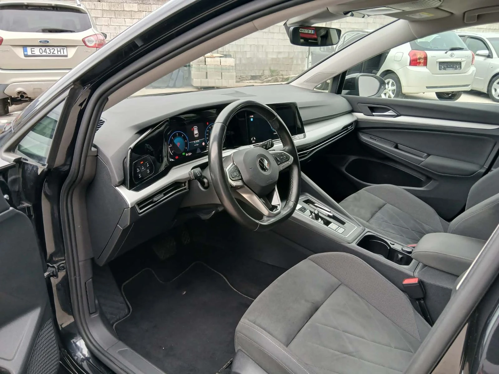 VW Golf, снимка 8 - Автомобили и джипове - 56479133