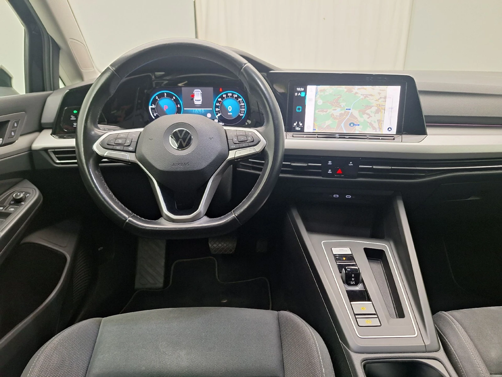 VW Golf, снимка 13 - Автомобили и джипове - 56479133