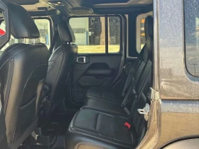 Jeep Wrangler SAHARA/CARFAX/КОЖА/ПОДГРЕВ/ЗАДНА КАМЕРА/, снимка 11