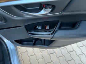 Honda Cr-v Панорама Дистроник Keyles Кожа Подгрев Нави Камерa, снимка 9