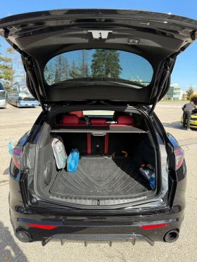 Alfa Romeo Stelvio Veloce 2.0 Q4, снимка 17
