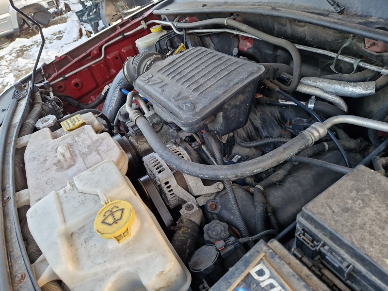 Dodge Nitro 3.7 v6 SXT, снимка 16 - Автомобили и джипове - 39003454