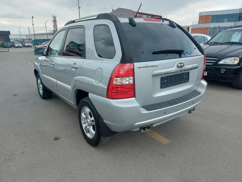 Kia Sportage 2.0 CRDI, 4х4, ИТАЛИЯ, снимка 6 - Автомобили и джипове - 40323782