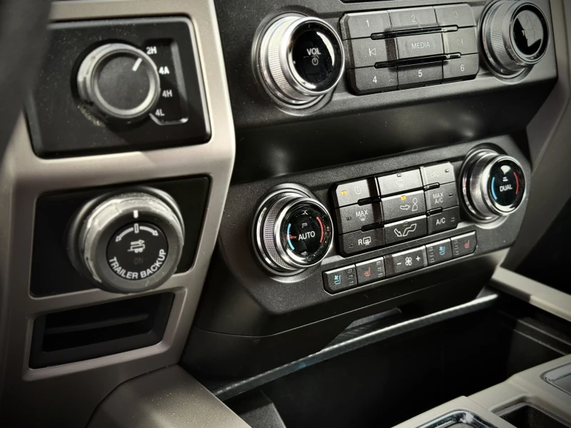 Ford F150 LARIAT, снимка 9 - Автомобили и джипове - 42013433