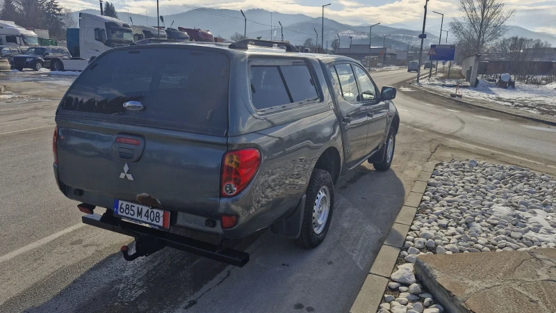 Mitsubishi L200 2, 5 DI-D 4X4 Климатик, снимка 3 - Автомобили и джипове - 48767477