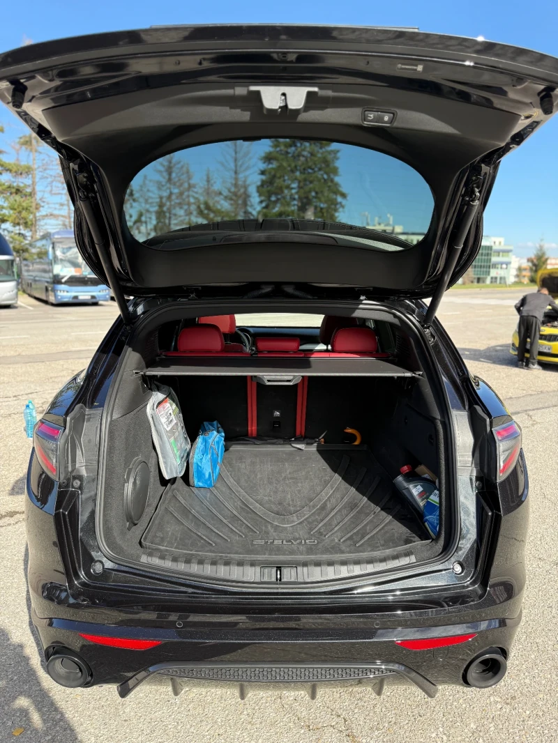 Alfa Romeo Stelvio Veloce 2.0 Q4, снимка 17 - Автомобили и джипове - 52438966