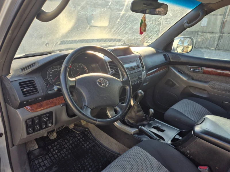 Toyota Land cruiser, снимка 7 - Автомобили и джипове - 52813875