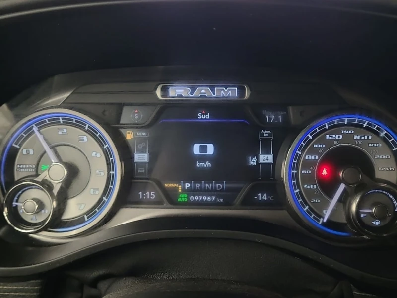 Dodge RAM 1500 * LIMITED CREW CAB STD BED * CARFAX * БЕЗ ПЪРВОНАЧ, снимка 9 - Автомобили и джипове - 53198670