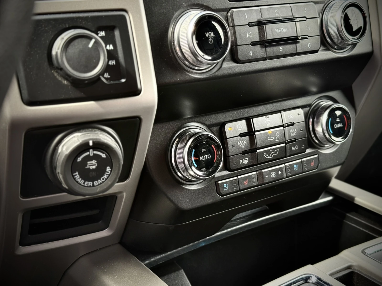 Ford F150 LARIAT | Mobile.bg � ����������� 9