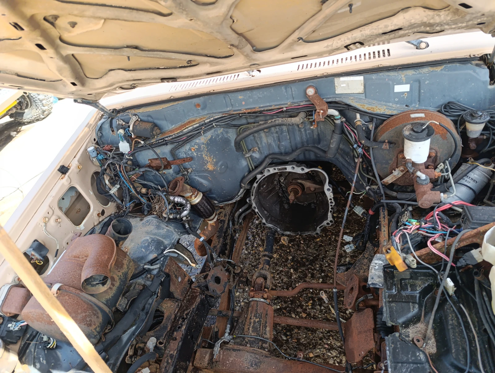 Toyota Land cruiser J73 2.5td, снимка 13 - Автомобили и джипове - 47526732