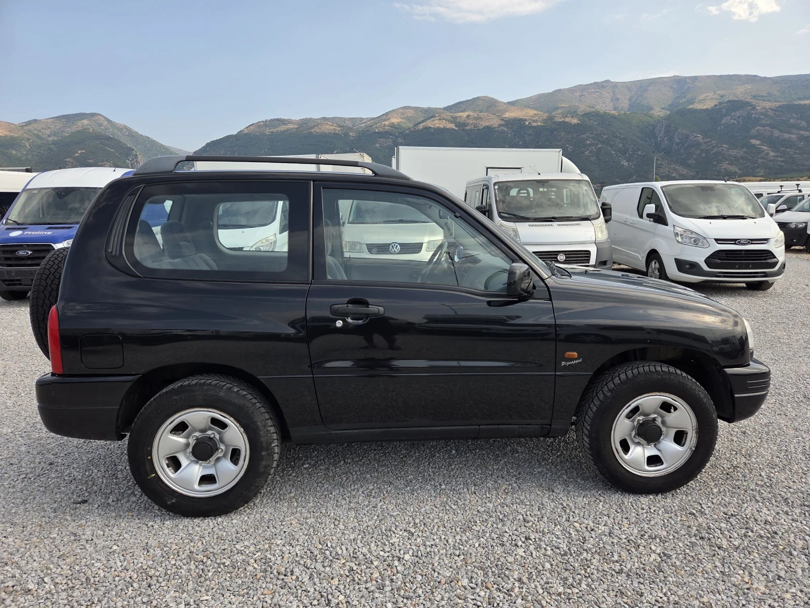 Suzuki Grand vitara GAZ 2.0 КЛИМАТИК - изображение 3