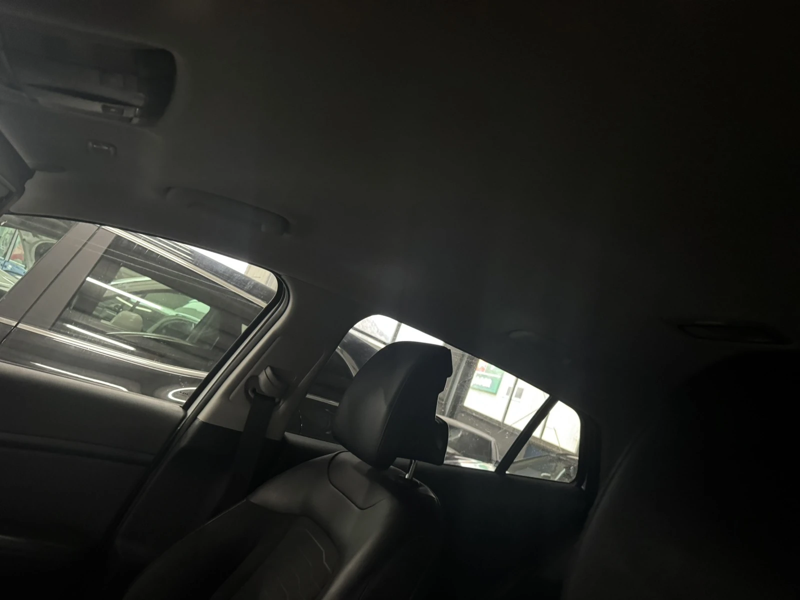 Kia Sportage 1.6i LUXURY - изображение 10