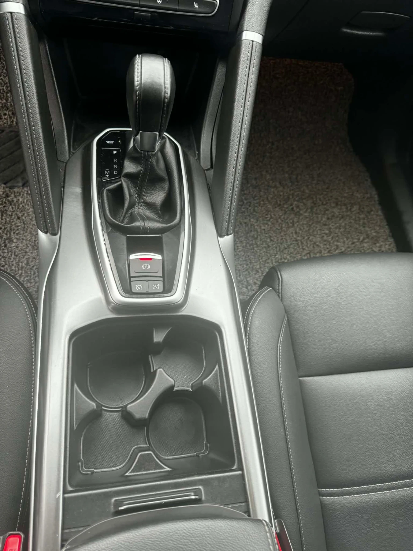 Renault Koleos НАЛИЧНА* ГАЗ - изображение 8