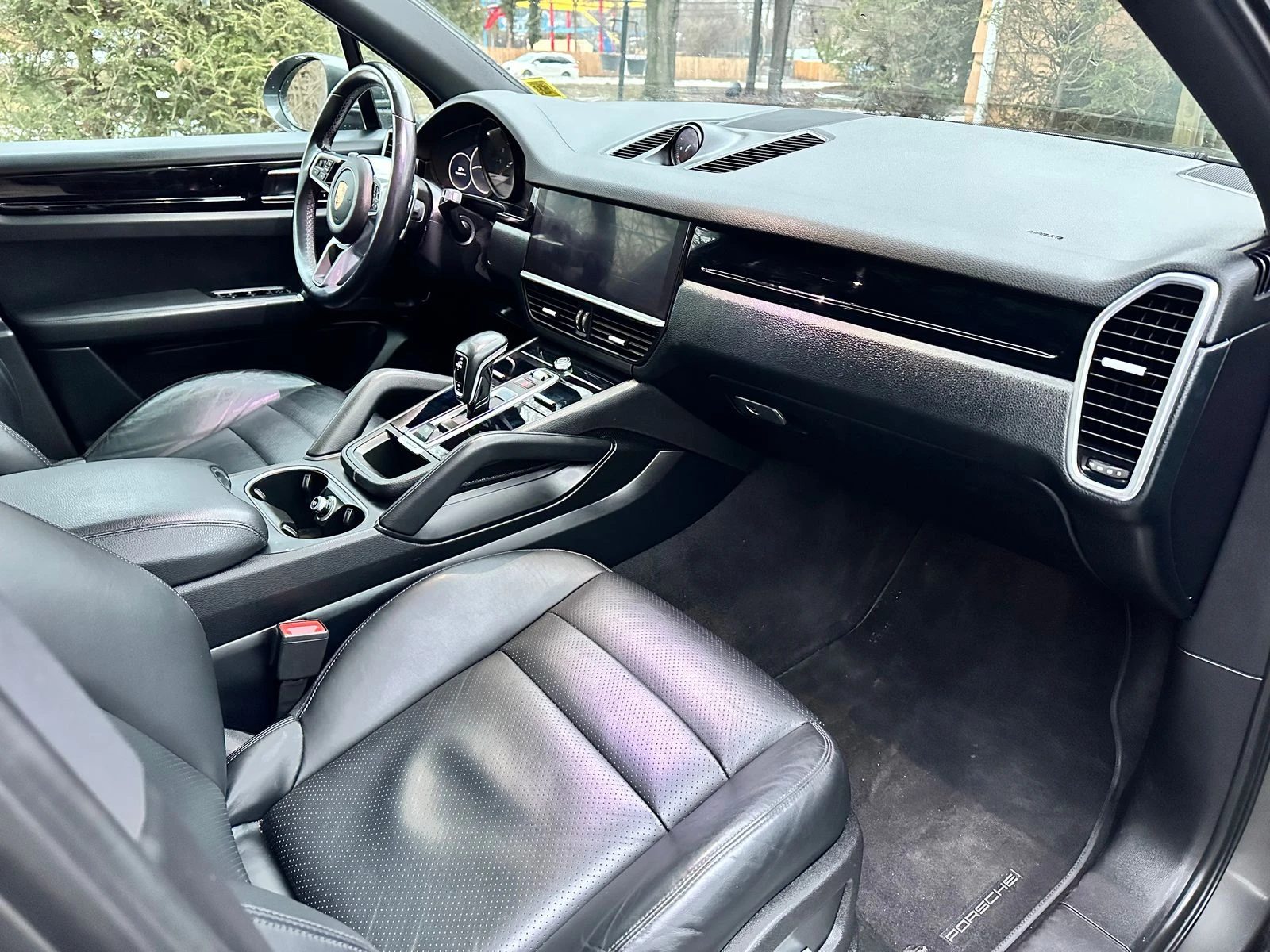 Porsche Cayenne, снимка 14 - Автомобили и джипове - 54021218