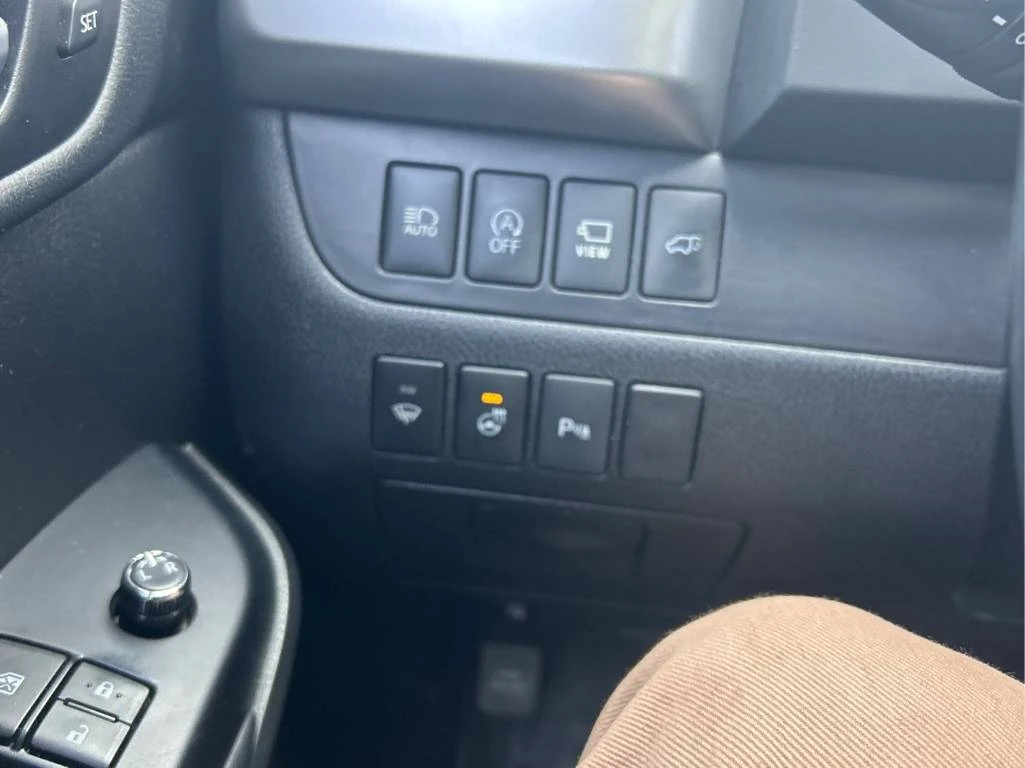 Toyota Highlander Limited * CARFAX* МЪРТВА ТОЧКА * ОБДУХ * 360, снимка 13 - Автомобили и джипове - 54094388