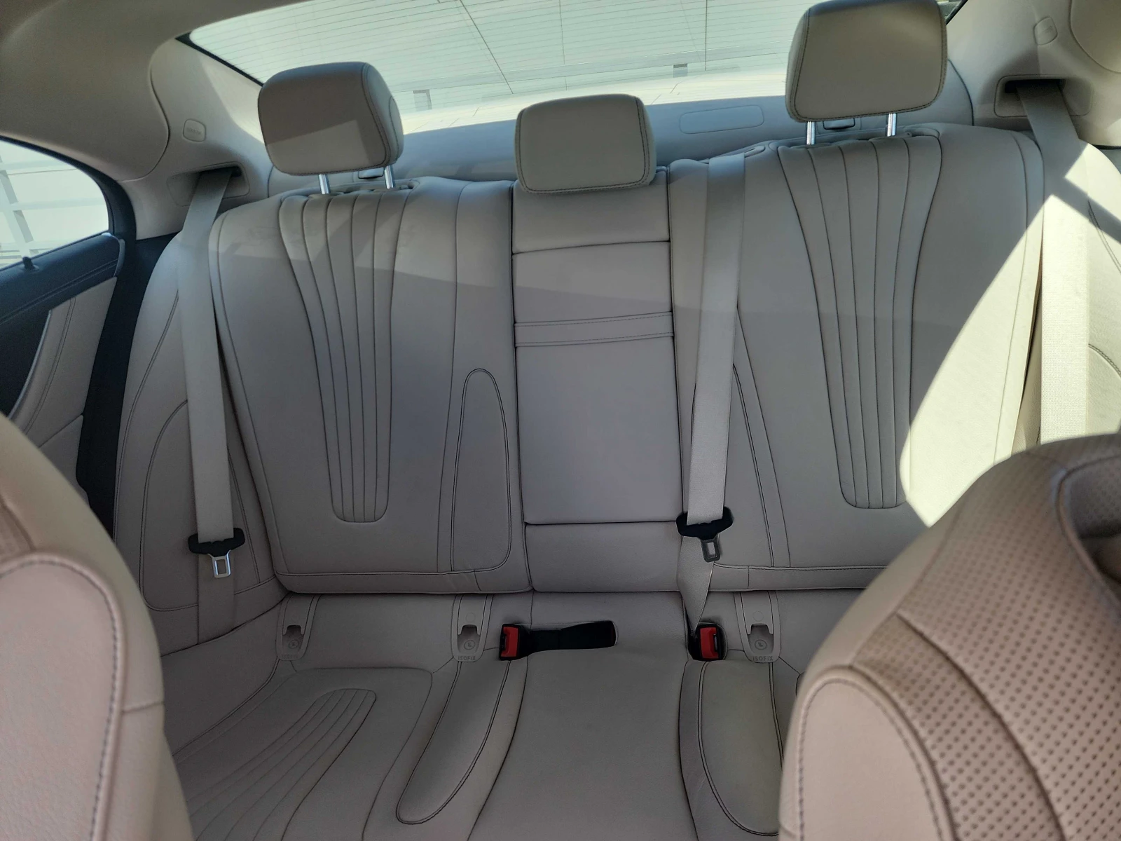 Mercedes-Benz CLS, снимка 11 - Автомобили и джипове - 54205460