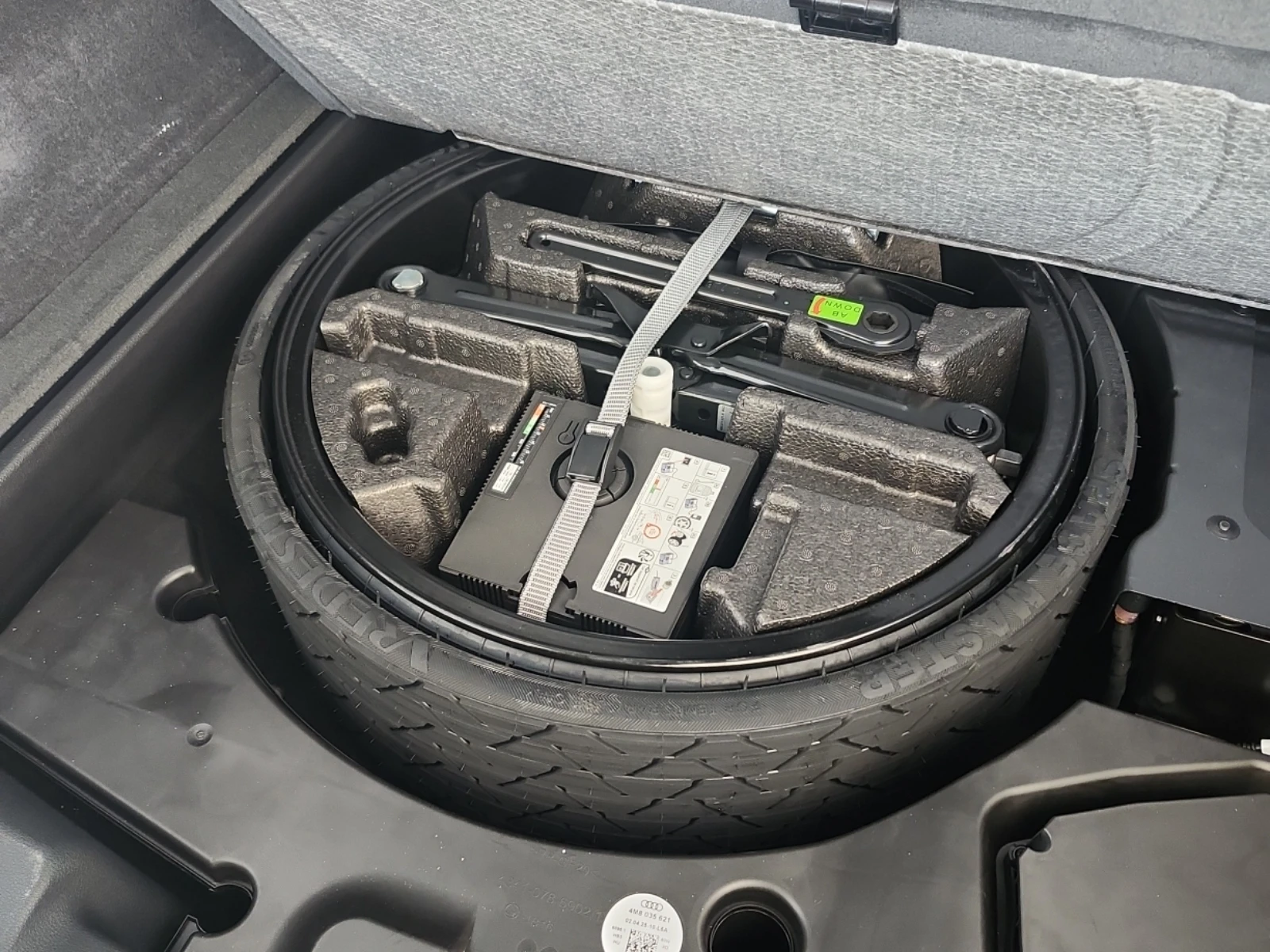 Audi Q8, снимка 10 - Автомобили и джипове - 54205460