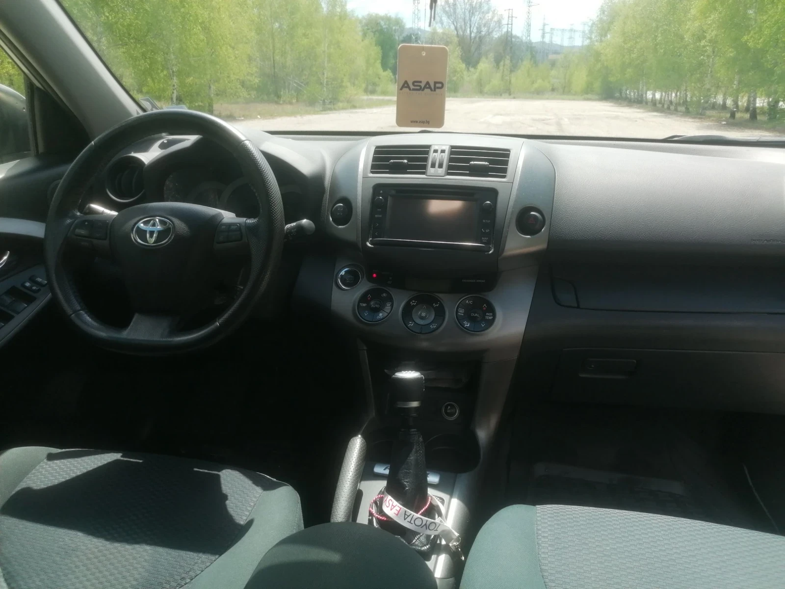 Toyota Rav4, снимка 11 - Автомобили и джипове - 54413208
