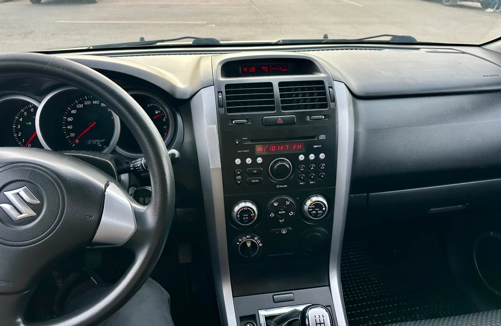 Suzuki Grand vitara 2.0i 140kc ГАЗ, снимка 9 - Автомобили и джипове - 54947070