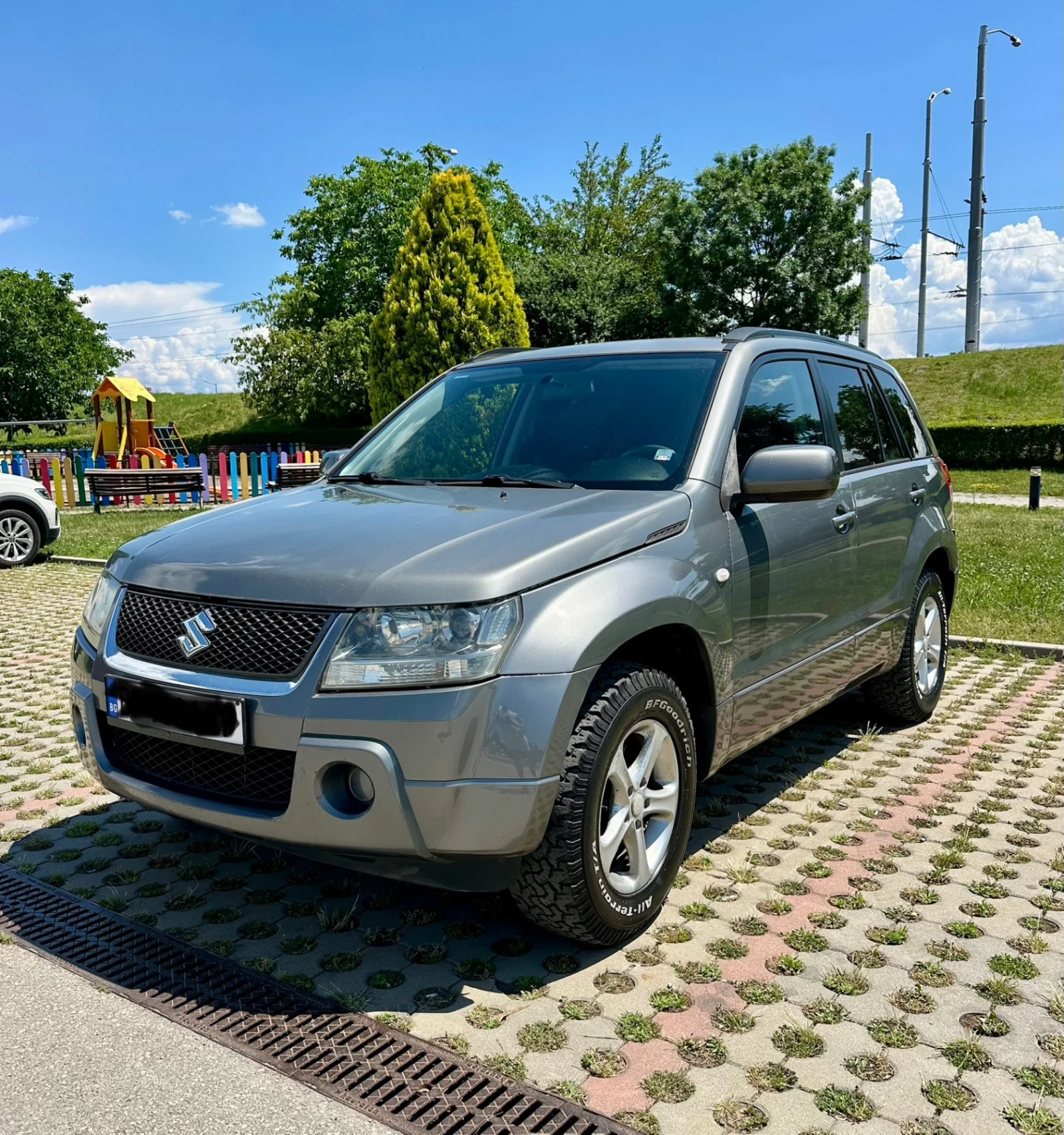 Suzuki Grand vitara 2.0i 140kc ГАЗ