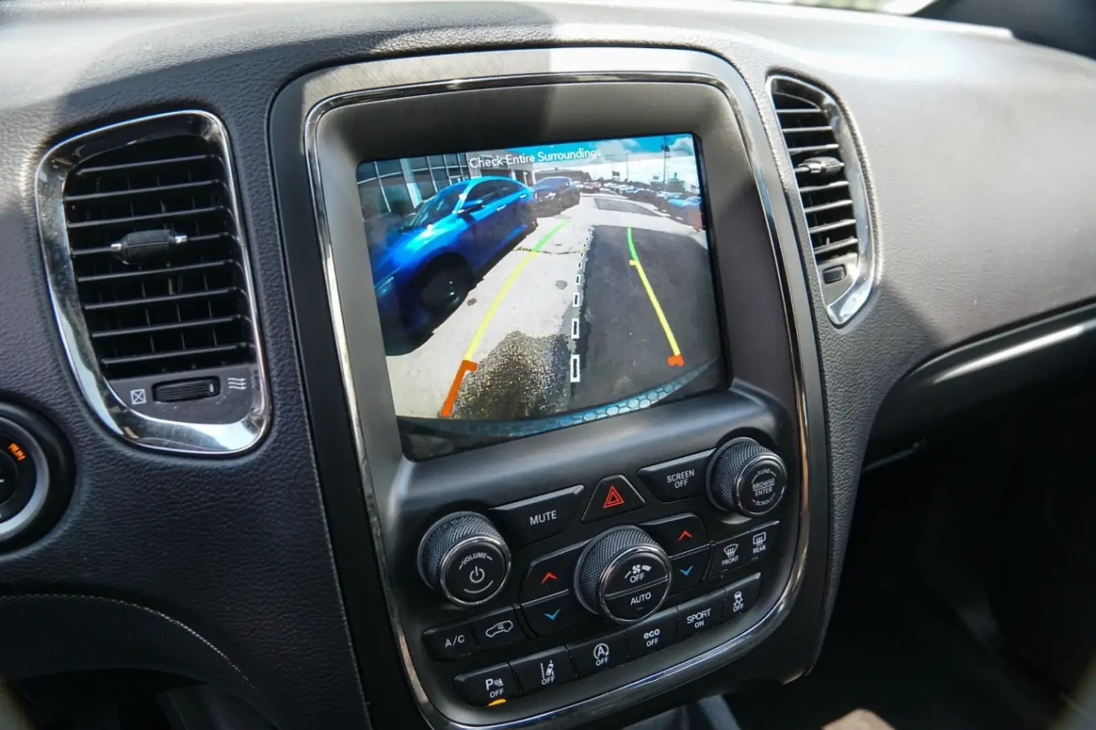 Dodge Durango GT* 3.6* V6* 8ZF* ПОДГРЕВ* КАМЕРА* КЕЙЛЕС* LANE* A, снимка 9 - Автомобили и джипове - 54948478