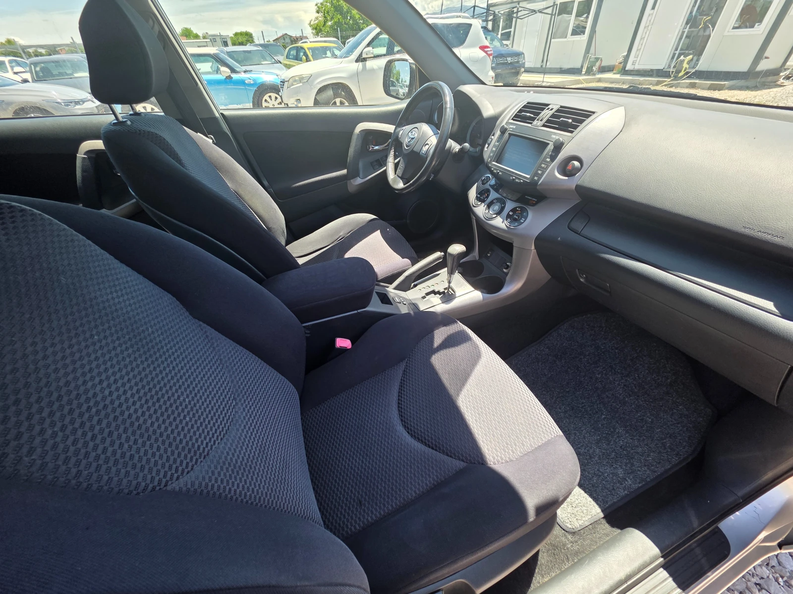 Toyota Rav4 III-2.0 VVT-i -4WD- Automatic-152hp, снимка 16 - Автомобили и джипове - 54997242