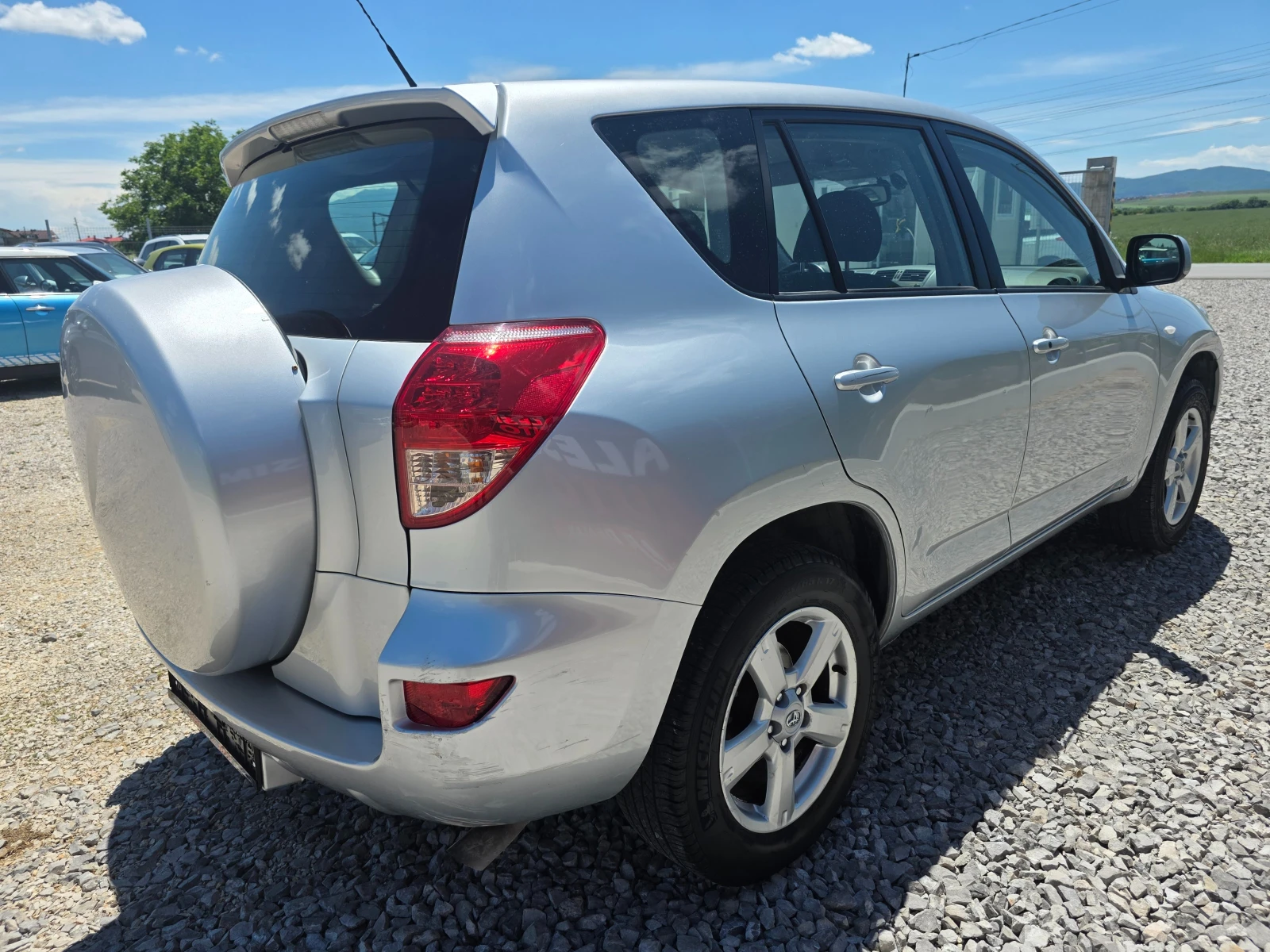 Toyota Rav4 III-2.0 VVT-i -4WD- Automatic-152hp, снимка 4 - Автомобили и джипове - 54997242