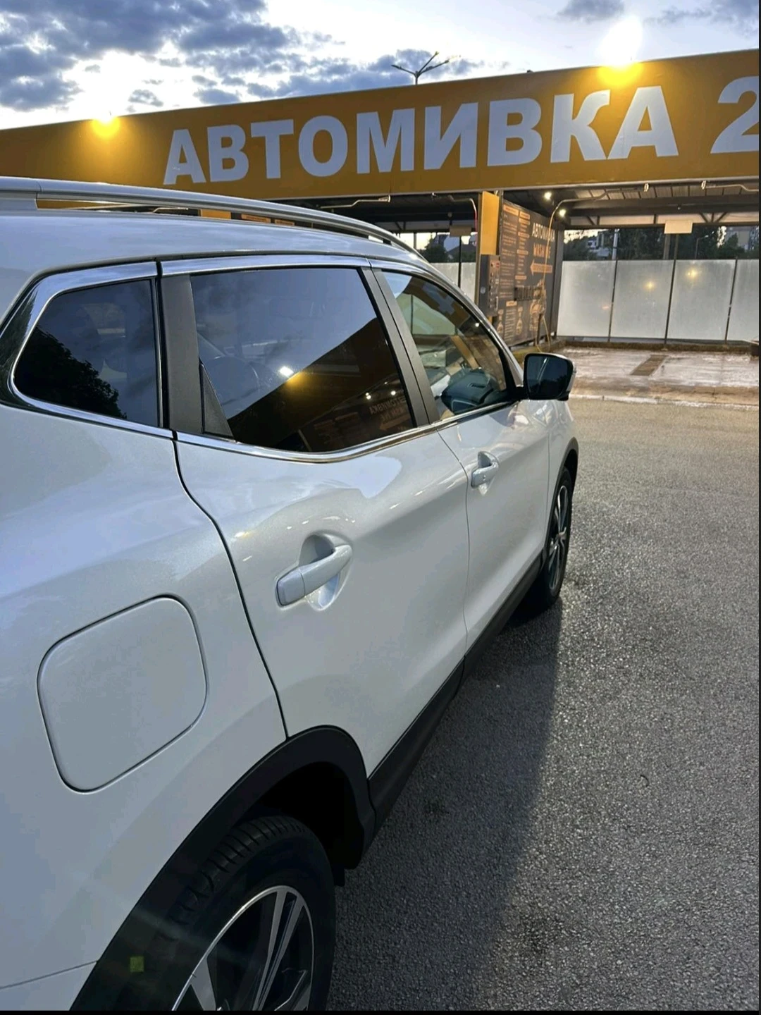 Nissan Qashqai, снимка 4 - Автомобили и джипове - 55650787