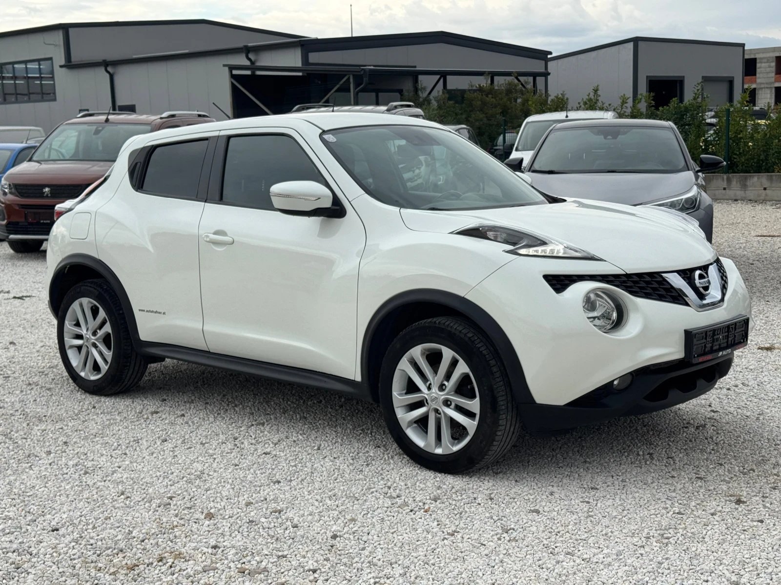 Nissan Juke 1.5, снимка 2 - Автомобили и джипове - 56437744