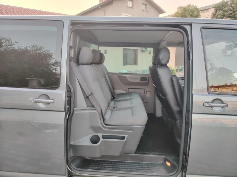 VW T5 2.0tdi, снимка 4 - Бусове и автобуси - 47437313