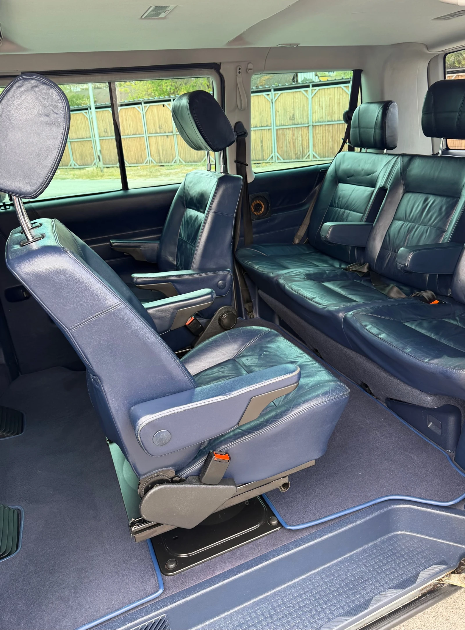 VW T4 CARAVELLE, снимка 10 - Бусове и автобуси - 56179857
