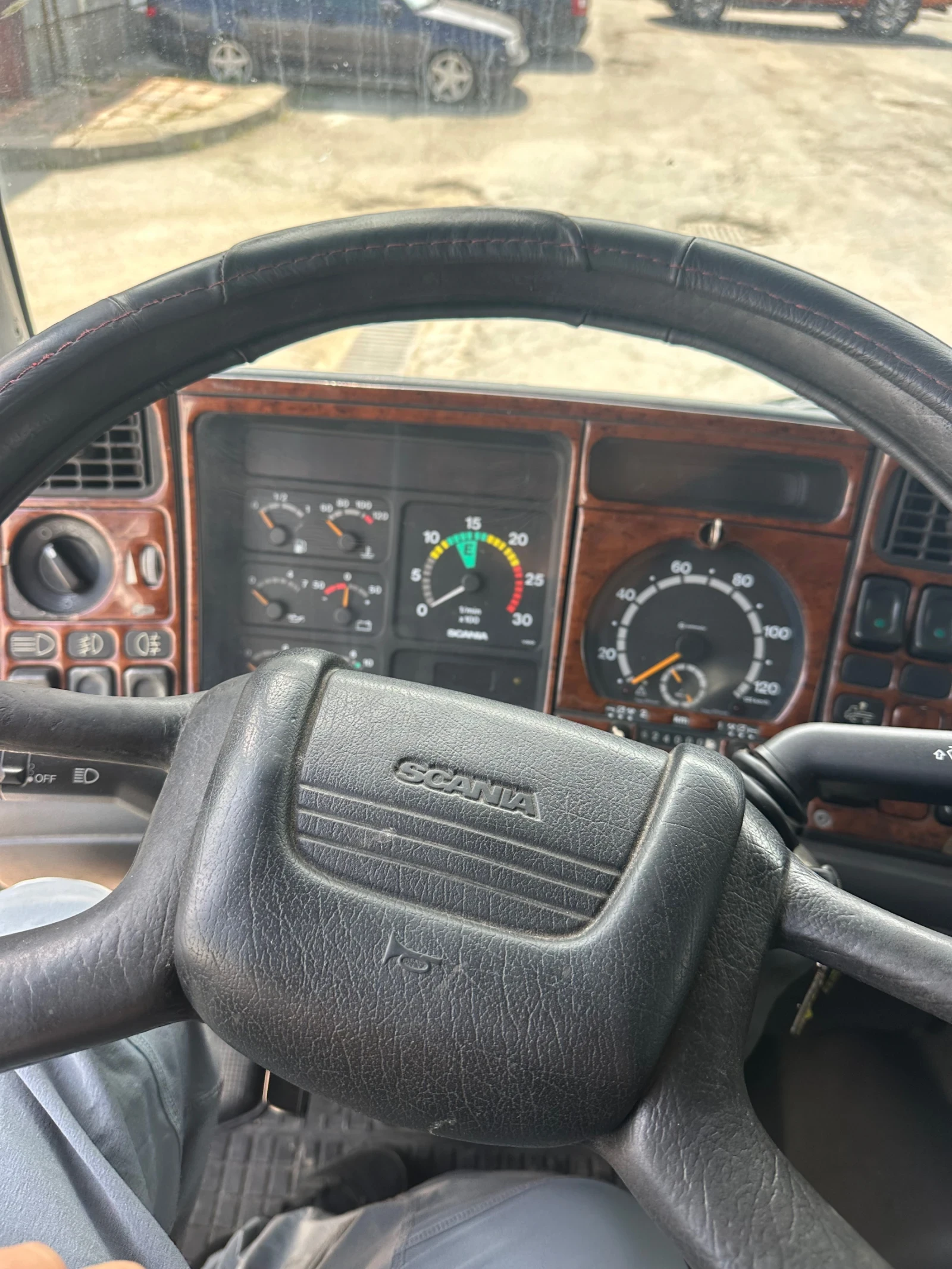 Scania 124, снимка 3 - Камиони - 55665359