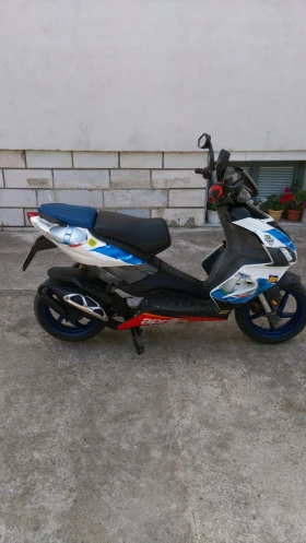 Aprilia Sr 50кубика, снимка 7