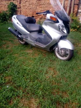 Suzuki Burgman 650cc, снимка 3